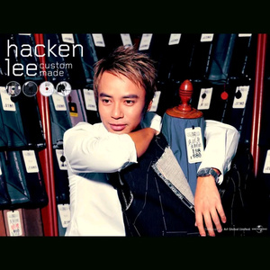 欧美大黑鸡巴操屁眼儿
